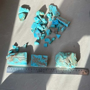 Piedra Preciosa Natural de Turquesa en Bruto - Product Image 1