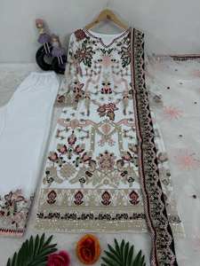 Ensemble de vêtements de créateurs pour femmes, impression numérique, sérigraphie dessinée à la main, broderie, impression de décharge, fausse fourrure, Kurta, humidité - Product Image 3