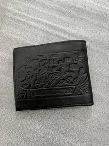 Portefeuille homme en cuir véritable noir fait main - Porte-monnaie court entièrement embossé style pharaonique égyptien - Product Image 1