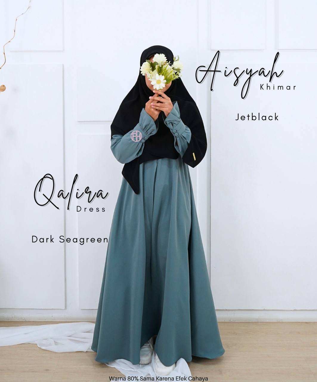 เขียวทะเลเข้ม