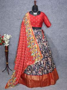 Présentation de notre tradition et de luxe Kalamkari Kathak Design Dola Silk Lehenga Choli pour un look exquis - Product Image 2