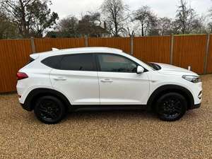 HYUNDAI TUCSON 1.6 GDI 2017 USADO, Volante a la Izquierda/Derecha - Product Image 2