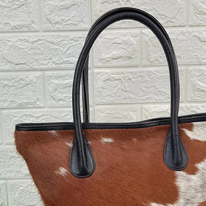 Bolsos de Mano de Cuero Vacuno Hechos en Fábrica a Precio Económico, Material Duradero, Venta Caliente, Bolsos de Mano de Cuero Vacuno de Moda - Product Image 6