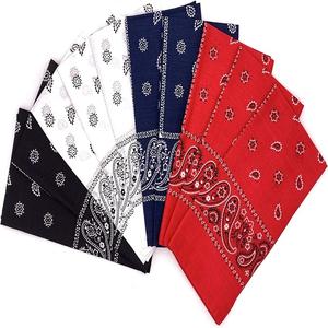 Pañuelo Bandana Cuadrado con Logotipo Personalizado - Pañuelo para la Cabeza de Algodón y Poliéster Transpirable y Duradero para Uso Casual en las Cuatro Estaciones - Product Image 4