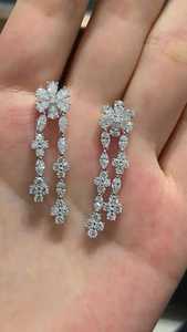 Boucles d'oreilles florales en diamant de laboratoire taille marquise 2,50 ct, or 14 carats, certifiées IGI, bijoux de mariage indiens par Apricot Jewels - Product Image 3