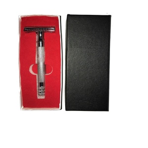 Maquinilla de Afeitar de Seguridad Recta Portátil de Acero Inoxidable Shave Edge, Kit de Afeitado con Caja de Empaque - Product Image 1