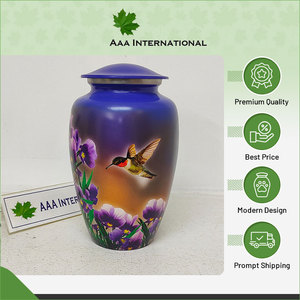 Urnes funéraires pour adultes en aluminium gravé, légères et durables, fabriquées en Inde, fournies par AAA International Wholesale, avec logo personnalisé. - Product Image 3