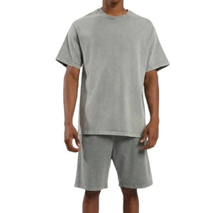 Ensemble 2 pièces grande taille pour hommes Ensemble de sport d'été à manches courtes pour hommes T-shirt décontracté à séchage rapide et short pour hommes - Product Image 1