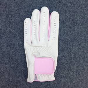 Gant de golf en cuir souple Cabretta de qualité supérieure Design respirant avec sangle réglable et couleur rose clair - Product Image 4