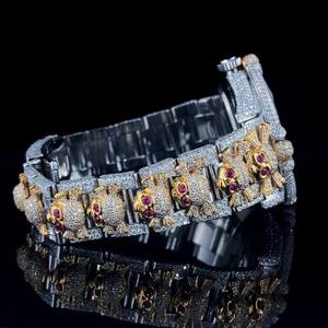 Montre mécanique de luxe automatique en acier inoxydable de haute qualité 41 mm, fabrication artisanale, design entièrement serti de diamants, cadran en verre de diamant cultivé en laboratoire - Product Image 3