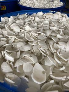 Poudre de noix de coco desséchée entièrement blanche d'origine du Vietnam conservée avec de la viande de noix de coco au goût sucré - Product Image 6