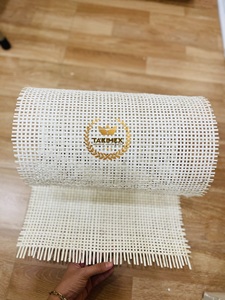 Malla de Ratán Natural Elaborada con Caña Ecológica para Restauración de Asientos de Sillas y Diseño de Interiores, Procedente de Vietnam - Product Image 2