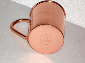 Mug en cuivre au design antique, de haute qualité, en cuivre pur, moderne, exportable, tasse Moscow Mule en métal, écologique, personnalisable avec logo - Product Image 5