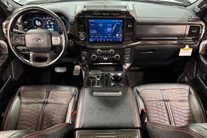 ฟอร์ด เอฟ-150 เชลบี ซูเปอร์ สเนค ปี 2023 มือสองสภาพดี # รถรุ่น S-helby Super Snake F-150 จำนวน 228 คัน จาก 600 คัน  พร้อมเครื่องยนต์ V8 ซูเปอร์ชาร์จ 775 แรงม้า ระบบขับเคลื่อน 4 ล้อ - Product Image 4