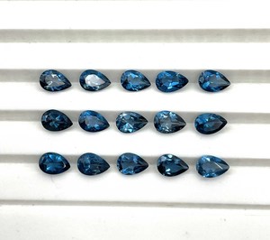 Lot de pierres précieuses en vrac topaze bleue de Londres naturelle taillée en poire 3*5-12*16 MM pierres à facettes avec certificat IGI pour la fabrication de bijoux - Product Image 6