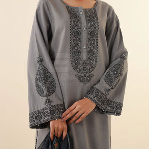 Traje Bordado Elegante de Diseño Personalizado en Talla Adulta con Dupatta, Traje Pakistaní de 3 Piezas para Mujer al por Mayor - Product Image 4