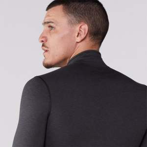 Camisas térmicas de capa base para hombre, cálidas y cómodas, hechas de algodón de seda con cierre de cremallera para actividades al aire libre en clima frío - Product Image 6