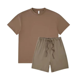 Conjunto corto extragrande de verano con logotipo personalizado para hombre, Camiseta de punto transpirable de secado rápido, estilo informal, hecho en Pakistán - Product Image 3