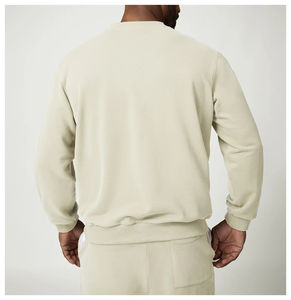 Sudadera Lisa de Algodón Negra Informal de Estilo Urbano Personalizada al por Mayor, Sudadera de Cuello Redondo Extra Grande para Hombre - Product Image 2