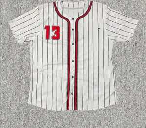 Uniforme de baseball personnalisable avec des ensembles respirants de grande taille mettant en vedette le logo du nom de l'équipe sur le devant - Product Image 5