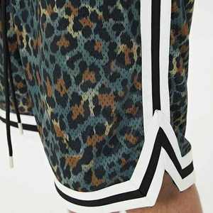 Pantalones cortos de malla de sublimación hechos a medida de peso ligero hechos en Pakistán Pantalones cortos de malla de sublimación de tela de alta calidad - Product Image 5