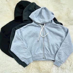 Hoodie coréen chic en coton pour femme, coupe courte, taille XS, confortable, style décontracté, fitness, tissu tricoté léger, séchage rapide - Product Image 6