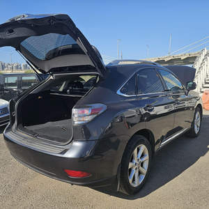 SUV de luxe d'occasion 2020 RX 350 AWD, intérieur foncé, sièges en cuir, toit ouvrant panoramique, transmission automatique, moteur 6 cylindres - Product Image 1