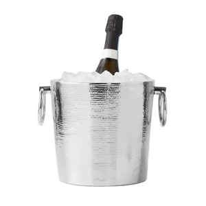 Cubo de hielo de acero inoxidable de diseño elegante con pinzas para bebidas refrigeradas y enfriador de metal fácil de servir - Product Image 6