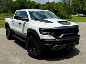 Dodge RAM 1500 TRX 2024 Usada, Cabina Doble, 4x4, Turbo, Asientos de Cuero Oscuro, Paquetes Power/SE/Trailer, Bluetooth, Navegación, Techo Solar - Product Image 2