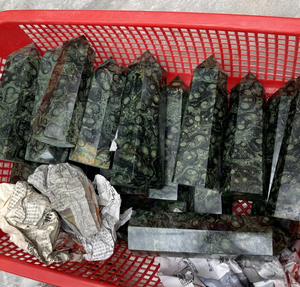 Torre de cristal de jaspe Kambaba Natural, Varita de punta de cristal decorativa tallada a mano para el hogar o la oficina, hecha a mano de jaspe Kambaba - Product Image 6