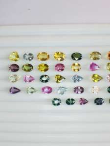 แซฟไฟร์หลายแบบธรรมชาติไม่ให้ความร้อนและไม่ผ่านการบำบัด75ชิ้นมีคุณภาพ AAA และมีความมันวาวขนาดผสมเหมาะสำหรับการทำเครื่องประดับ - Product Image 5