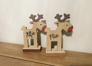 Colaboraciones creativas Artistas y diseñadores en festivales navideños - Product Image 3