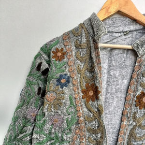 Veste courte brodée à la main Suzani pour femmes Crewel Festival cadeau spécial pour elle - Product Image 1