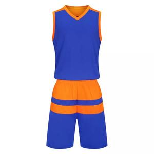 Ensemble de shorts de maillot d'équipe personnalisé de haute qualité, uniformes de basket-ball respirants, impression personnalisée de nom, design en gros, vêtements de sport - Product Image 1