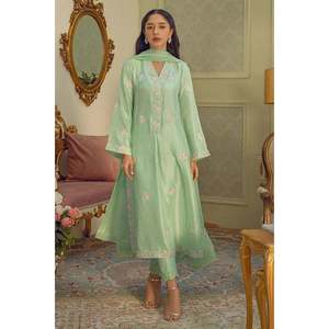 Ensemble chemise et dupatta en satin rose menthe - Product Image 1