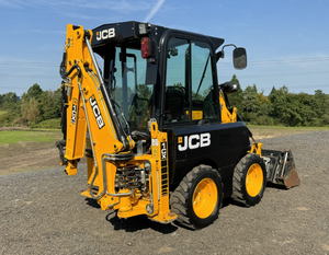 Retroexcavadora JCB 1CX, Cargadora de Ruedas, Equipo de Construcción Compacto - Product Image 1