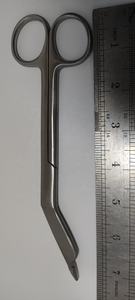 Tijeras para Vendajes Lister de 18 cm, Instrumentos Quirúrgicos de Acero Inoxidable de Grado Médico de Alta Calidad - Product Image 3