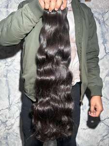 Extensiones de Cabello Remy Indio Virgen, Ondulado, Cutículas Intactas, Sin Enredos, Doble Trama a Máquina, Todos los Colores Compatibles, Método de Tejido - Product Image 4