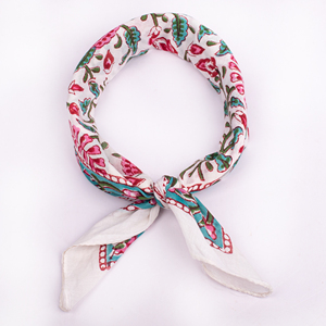 Foulard carré en coton imprimé floral, doux, respirant, écologique, à nouer, pour la tête, le cou, les cheveux et le visage - Product Image 5
