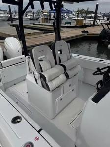 Nuevo Bote Bowrider Cobalt CS23 2025 en Venta - Product Image 3