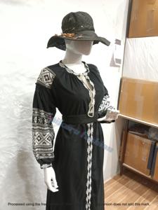 Diseñador personalizado bordado vestidos ucranianos elegante cuello redondo frente abierto desgaste del partido con cinturón al por mayor precio barato OEM disponible - Product Image 4