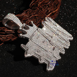 Pendentif alphabétique en argent sterling 925 pour hommes VVS Clarity Moissanite Sparkling Diamonds Letter Pattern - Product Image 2