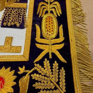 Tablier maçonnique en gros, conception personnalisée disponible, tablier maçonnique avec broderie dorée, utilisation en loge, tablier maçonnique artisanal personnalisé - Product Image 2