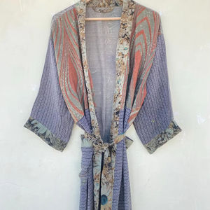 Estampado de flores de seda ligera con cuello en V cierre con cordón Kimono de secado rápido de alta calidad verano otoño primavera perfecto para mujer - Product Image 1