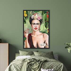 Célèbre impression artistique de Frida Kahlo fumant, décoration murale sur toile imprimée, encadrée en noir - Product Image 1