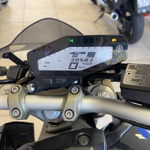 Motocicleta Deportiva Yamaha MT-09 - Product Image 2