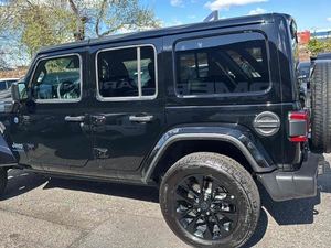 Jeep Wrangler 4x4 Sahara 2025, Listo para Enviar - Product Image 4