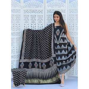 Robe formelle pour femme en modal à taille naturelle, brodée, respirante, lavable et écologique, coupe trapèze, longueur genou - Product Image 2