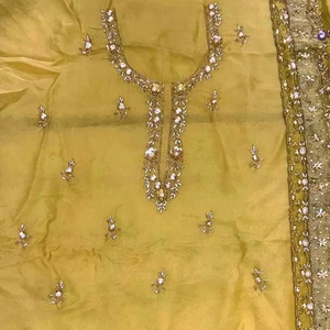 ชุดอินเดียปากีสถานดีไซน์ใหม่ชุดปาร์ตี้ผ้าออร์แกนซ่าผ้าโปร่งบางสวยงามปักด้วยมือแบบแฟชั่น - Product Image 1