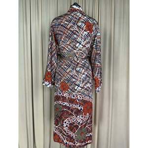 Kimono de Seda Reciclada para Mujer, Estilo Boho Chic Vintage, Vestido de Playa, Bata de Descanso para Resort, Cubre Traje de Baño Estilo Gitano - Product Image 3